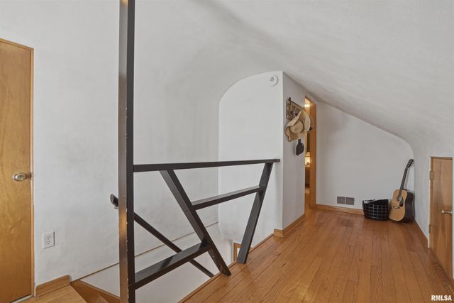 4921 N EVERTS Court, Peoria, IL 61614