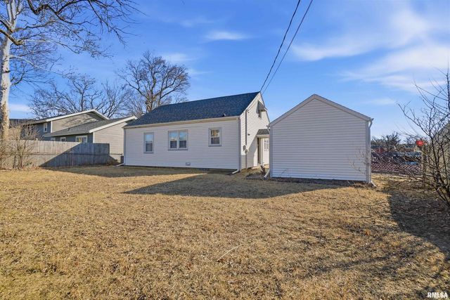 4921 N EVERTS Court, Peoria, IL 61614