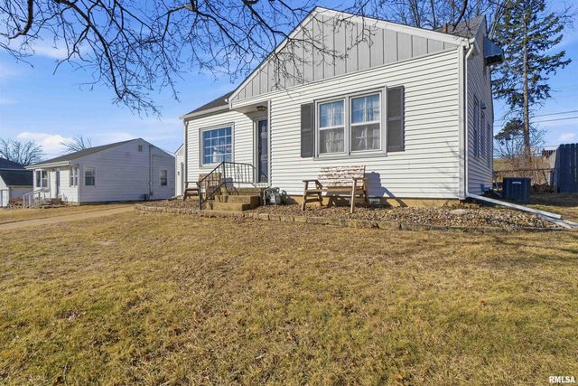 4921 N EVERTS Court, Peoria, IL 61614