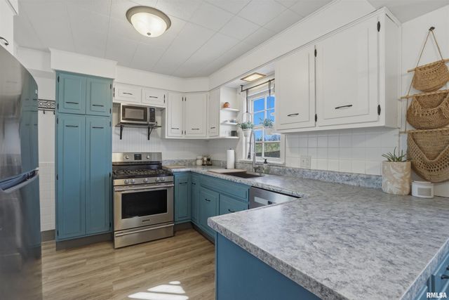 4921 N EVERTS Court, Peoria, IL 61614