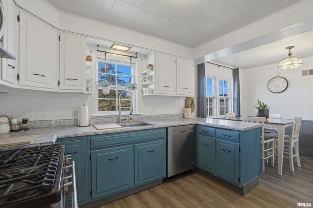 4921 N EVERTS Court, Peoria, IL 61614