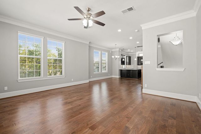 6703 Highclere Manor Lane, Houston, TX 77055