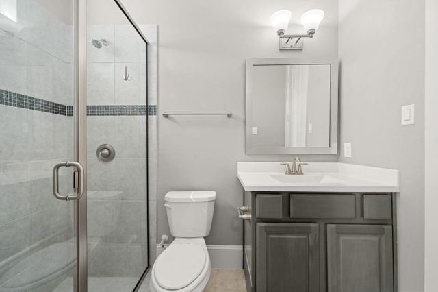 6703 Highclere Manor Lane, Houston, TX 77055