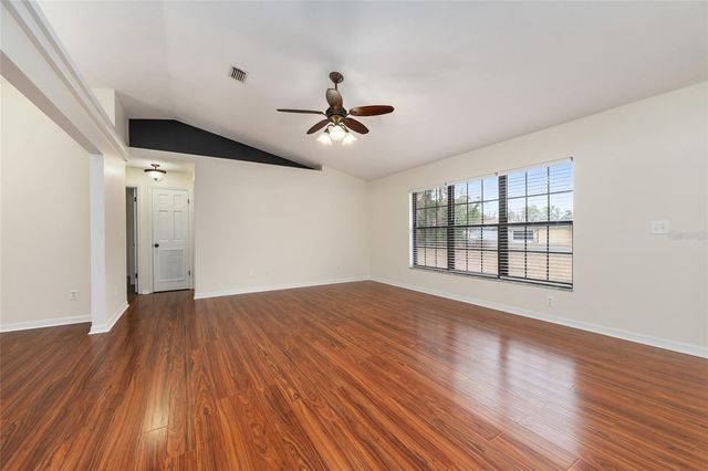 10 PECAN PASS LOOP, Ocala, FL 34472