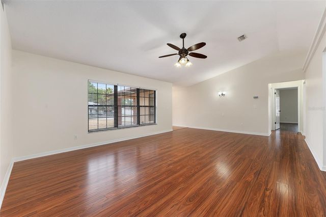 10 PECAN PASS LOOP, Ocala, FL 34472