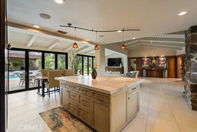 73297 Grapevine Street, Palm Desert, CA 92260