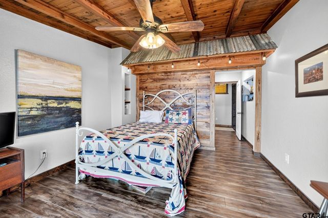 136 King Andrew Court, Scroggins, TX 75480
