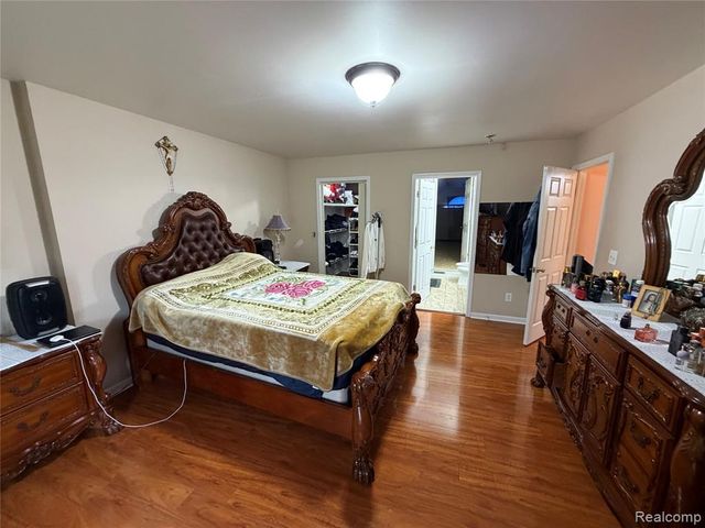 6153 Bianca Court, Sterling Heights, MI 48314