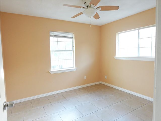 4721 Denmark Street, Houston, TX 77016