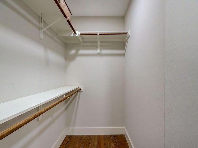 2400 Canterbury ST, Austin, TX 78702