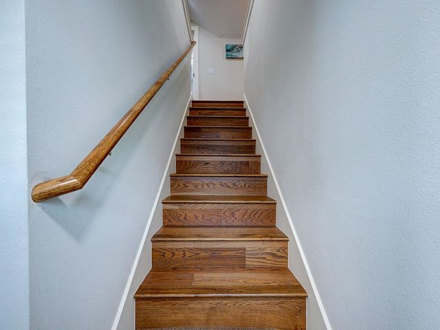 2400 Canterbury ST, Austin, TX 78702