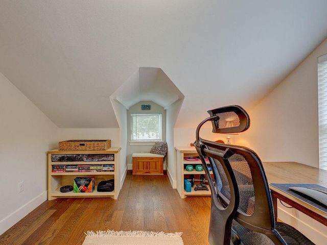 2400 Canterbury ST, Austin, TX 78702