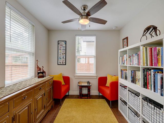 2400 Canterbury ST, Austin, TX 78702