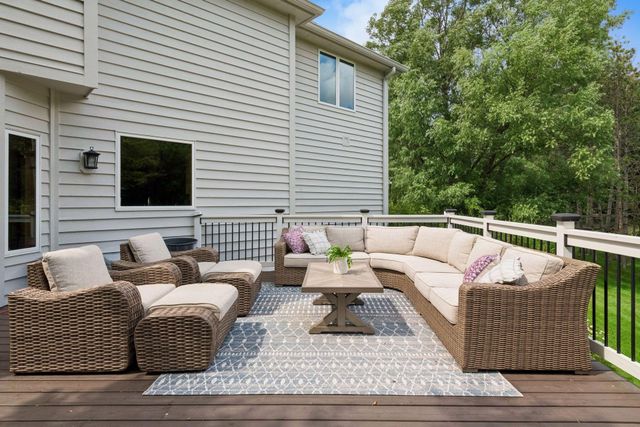 2260 Fieldstone Place, Maple Plain, MN 55359