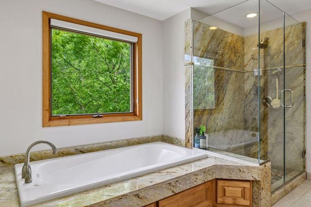 2260 Fieldstone Place, Maple Plain, MN 55359