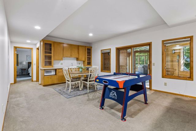 2260 Fieldstone Place, Maple Plain, MN 55359