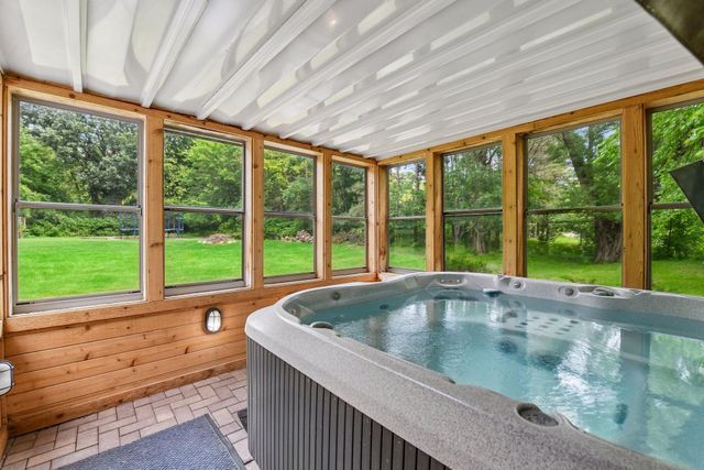 2260 Fieldstone Place, Maple Plain, MN 55359
