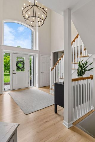 2260 Fieldstone Place, Maple Plain, MN 55359