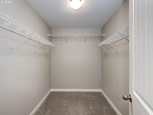 1801 N DANIEL Dr, Newberg, OR 97132