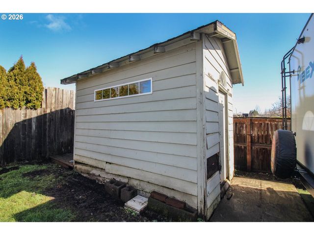 312 S MAGNOLIA St, Cornelius, OR 97113