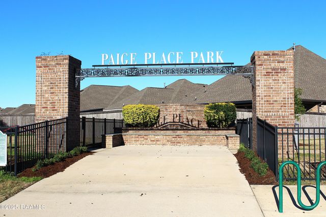 105 Lillian Street, Broussard, LA 70518