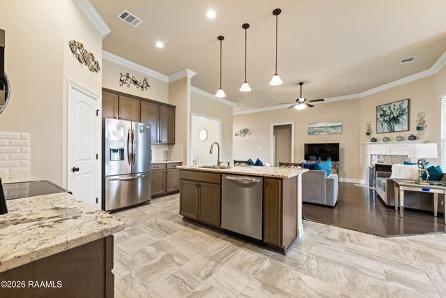 105 Lillian Street, Broussard, LA 70518