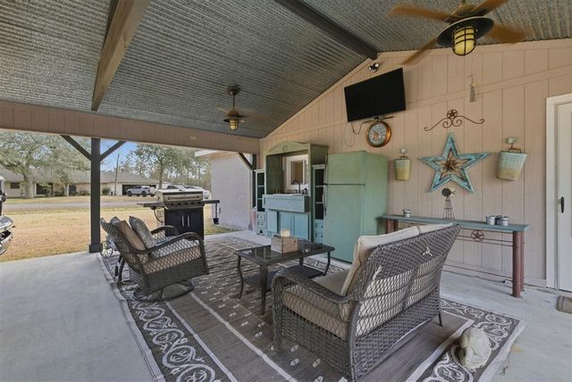 1310 Quentin Drive, Lake Charles, LA 70611