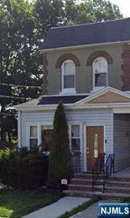 424 Devon Street, Kearny, NJ 07032
