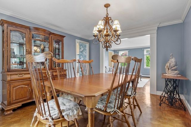 17 Sycamore Drive, Rutland, MA 01543