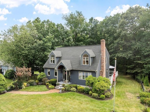17 Sycamore Drive, Rutland, MA 01543
