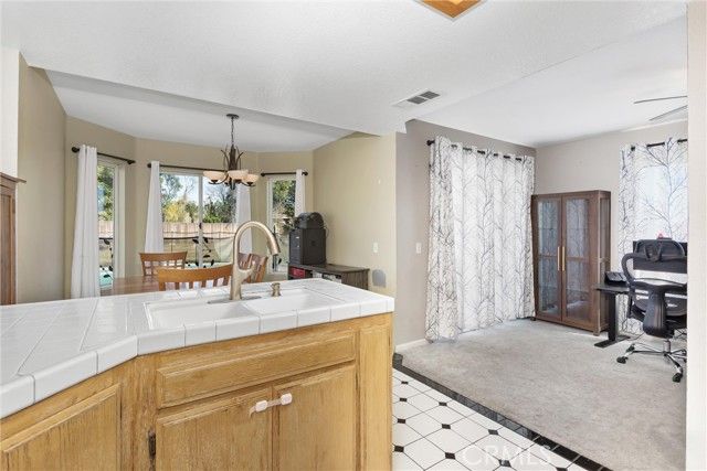 12329 Paradise Lane, Yucaipa, CA 92399