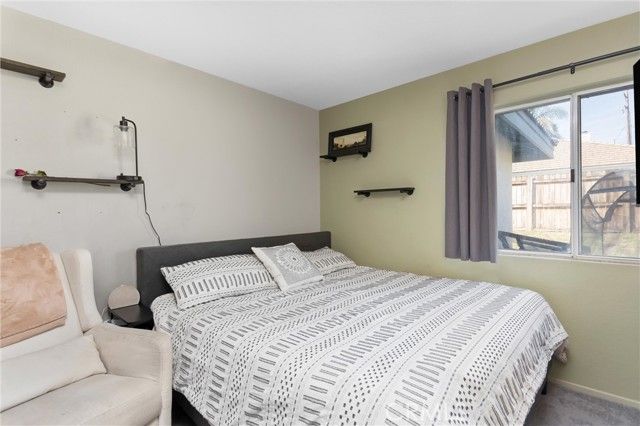 12329 Paradise Lane, Yucaipa, CA 92399