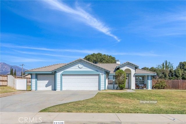 12329 Paradise Lane, Yucaipa, CA 92399