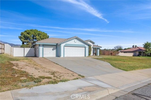 12329 Paradise Lane, Yucaipa, CA 92399