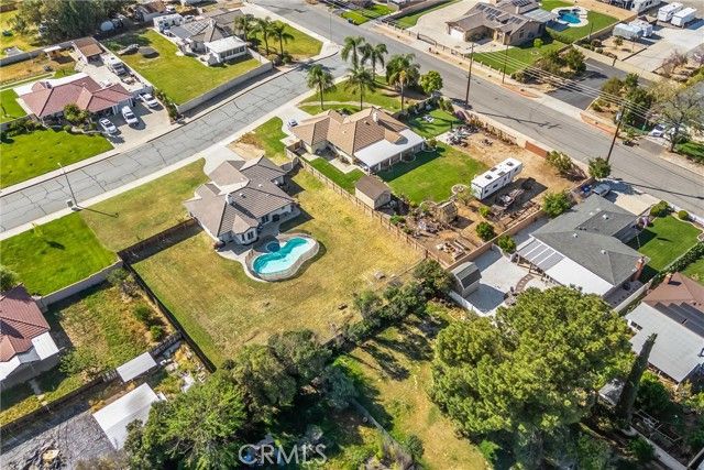 12329 Paradise Lane, Yucaipa, CA 92399