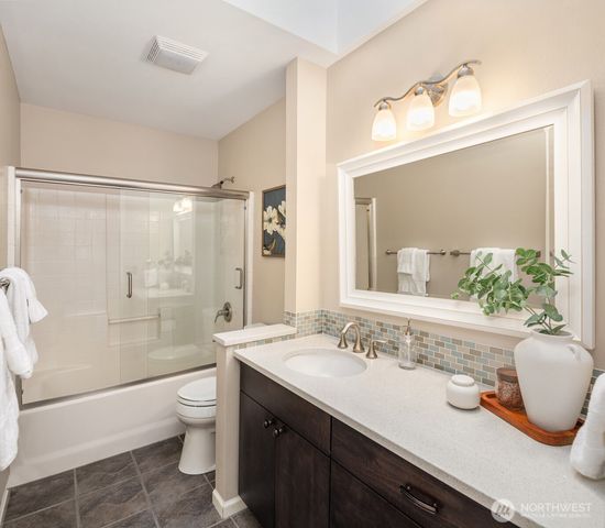 2303 Lyons Avenue NE, Renton, WA 98059