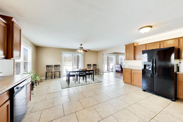 1715 W River Street 1715, Dixon, IL 61021