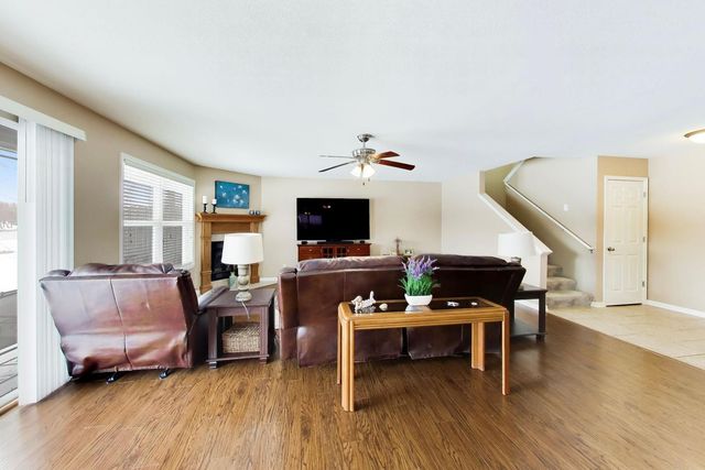 1715 W River Street 1715, Dixon, IL 61021