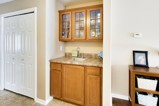 1715 W River Street 1715, Dixon, IL 61021