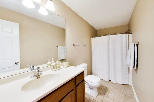 1715 W River Street 1715, Dixon, IL 61021