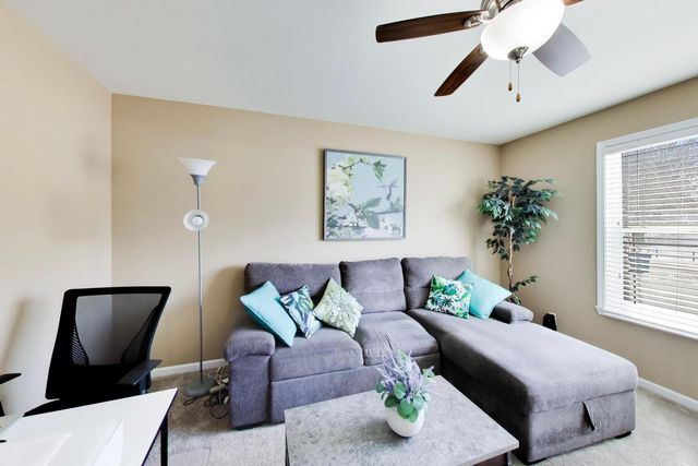 1715 W River Street 1715, Dixon, IL 61021