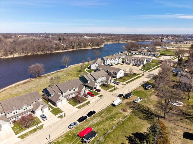 1715 W River Street 1715, Dixon, IL 61021