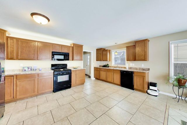 1715 W River Street 1715, Dixon, IL 61021