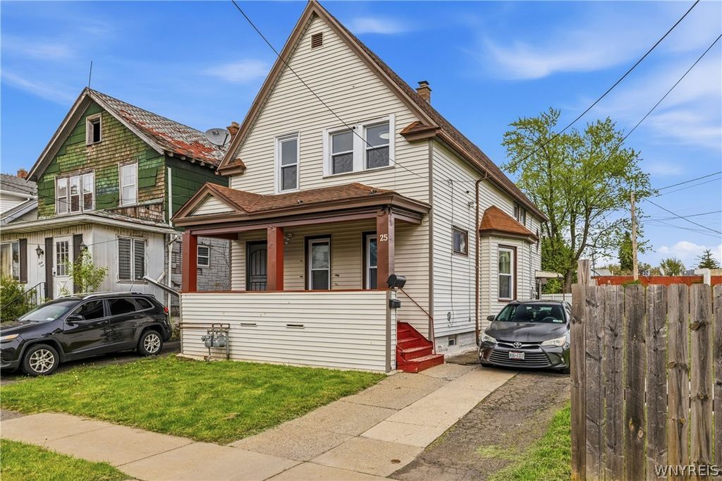 25 Parkridge Avenue Upper, Buffalo, NY 14215