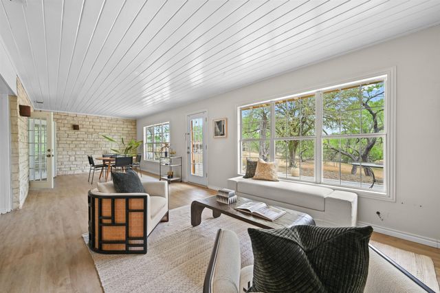 3500 Scull RD, Martindale, TX 78655