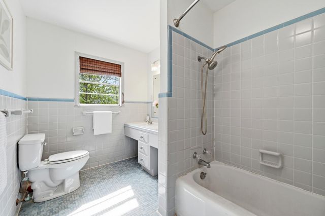 3500 Scull RD, Martindale, TX 78655