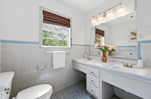 3500 Scull RD, Martindale, TX 78655