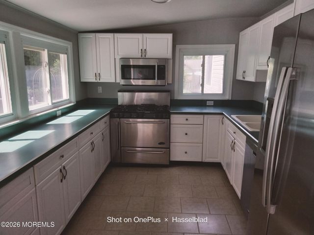 18 N Hope Chapel Road N, Jackson, NJ 08527
