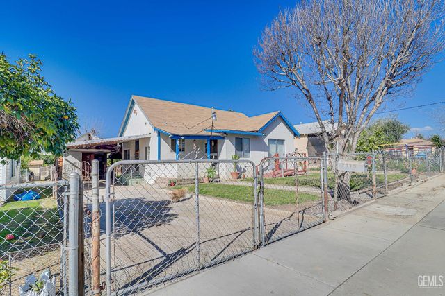 2315 Arlington Street, Bakersfield, CA 93305
