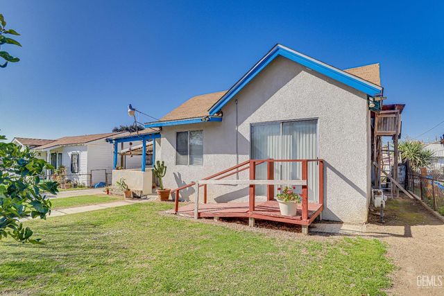 2315 Arlington Street, Bakersfield, CA 93305